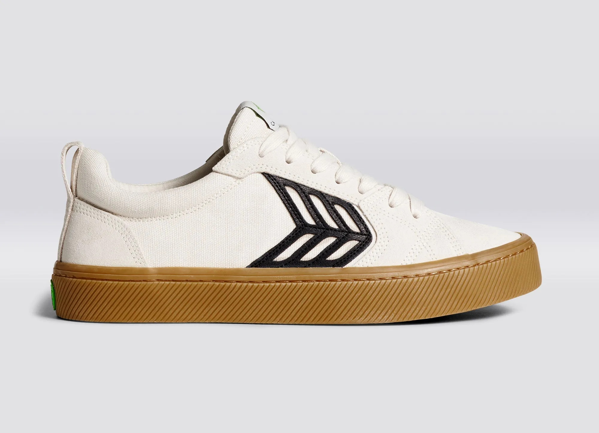 CATIBA PRO Low Gum Vintage White Suede and Canvas Black Logo Sneaker Women
