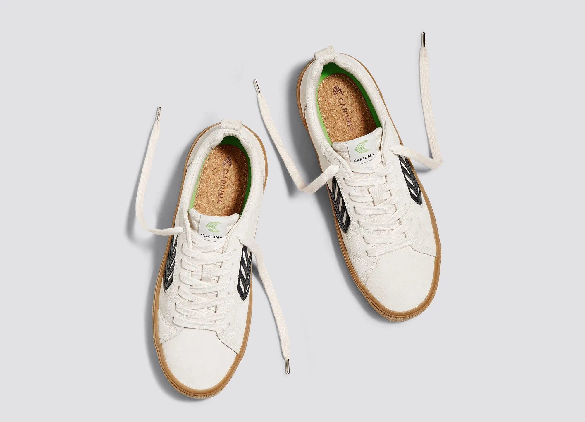 CATIBA PRO Low Gum Vintage White Suede and Canvas Black Logo Sneaker Women