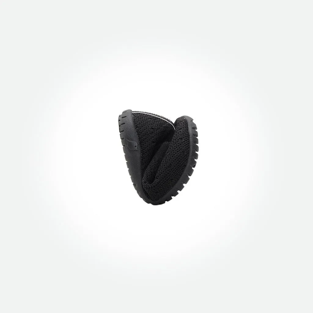 Gallop Sneaker Breezy Holes Series - Black On Black