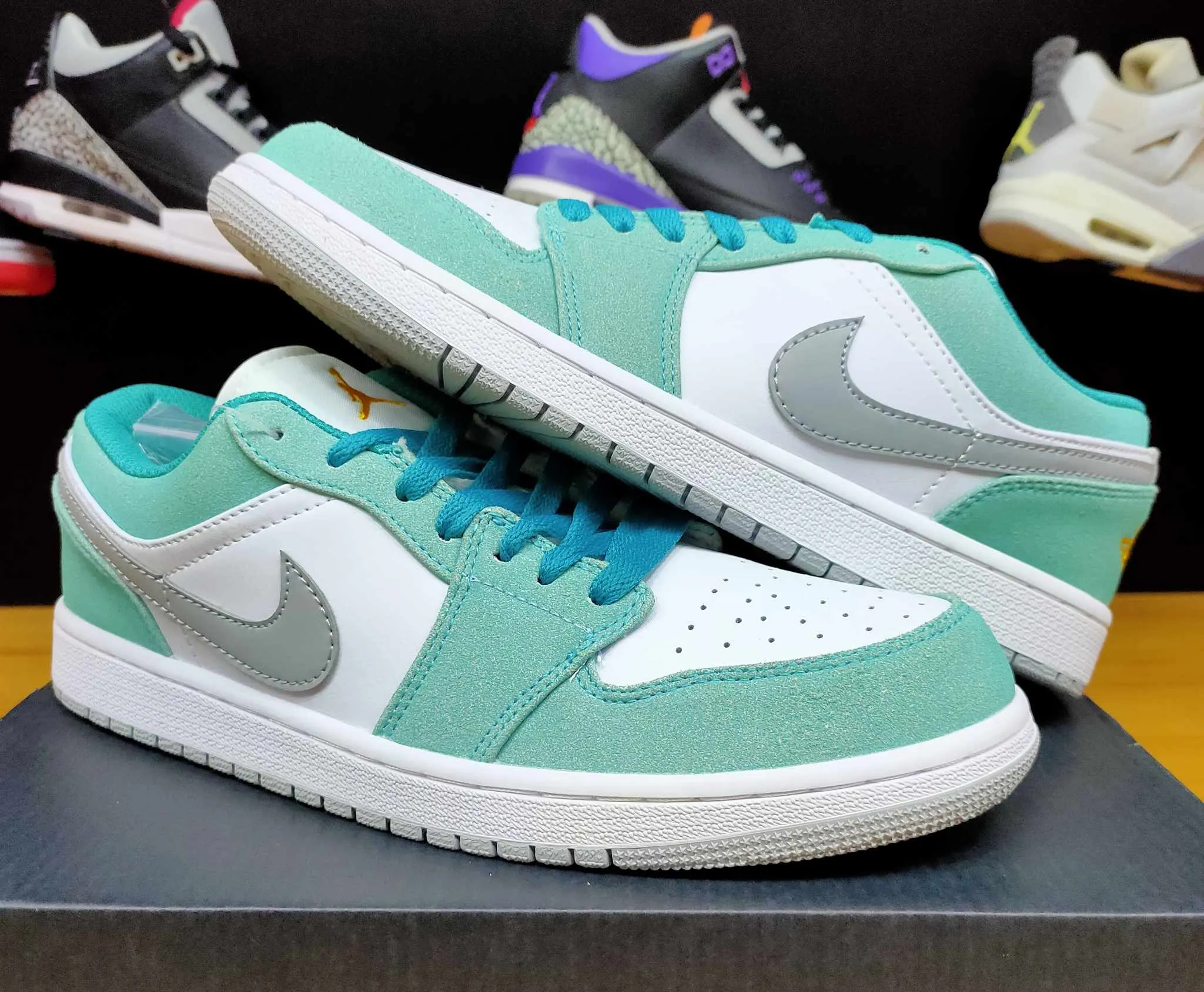 Jordan 1 Low "New Emerald"