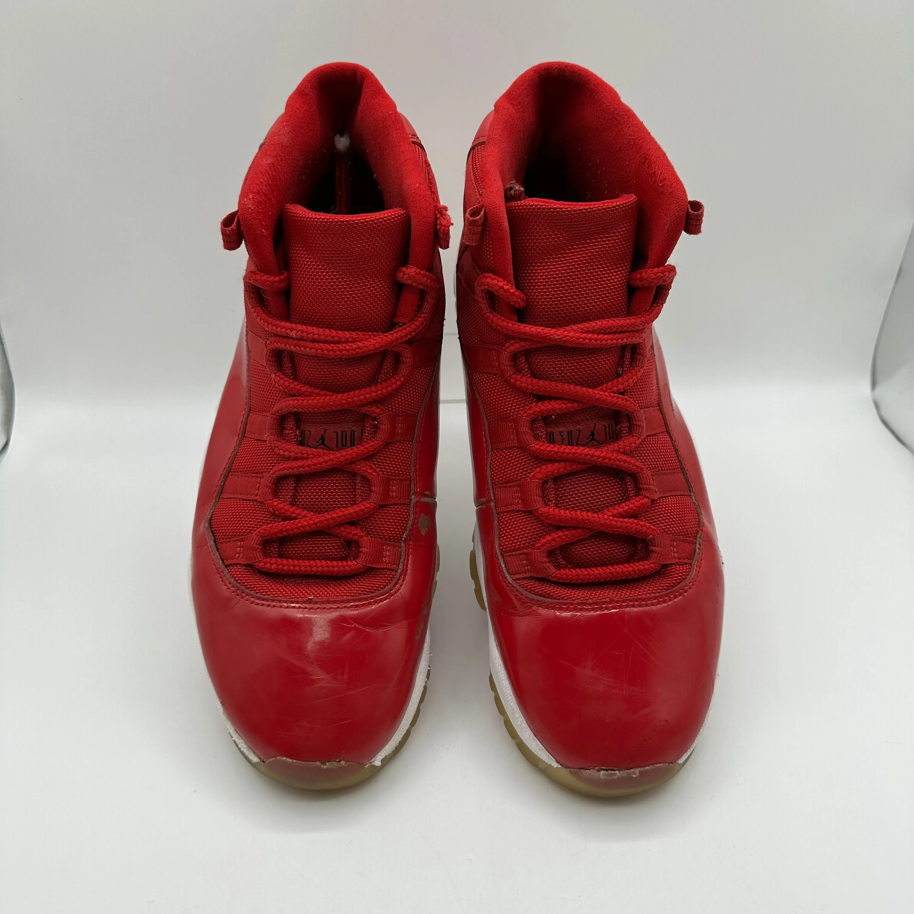 Jordan 11 Retro Win Like 96 *pre-owned* (SIZE 11)