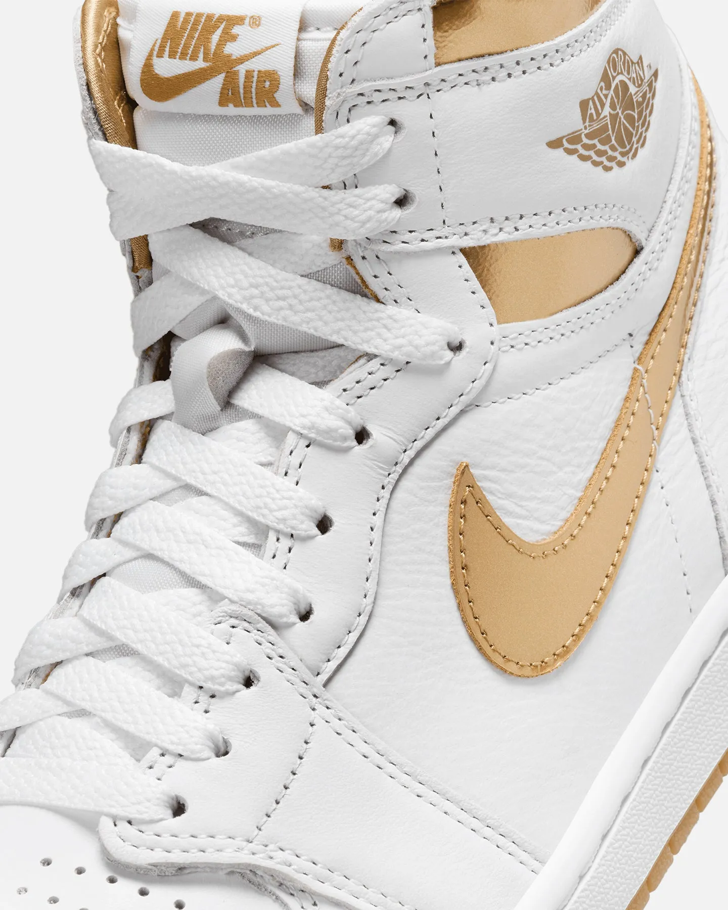 Jordan Women's Air Jordan 1 Retro High OG White/Metallic