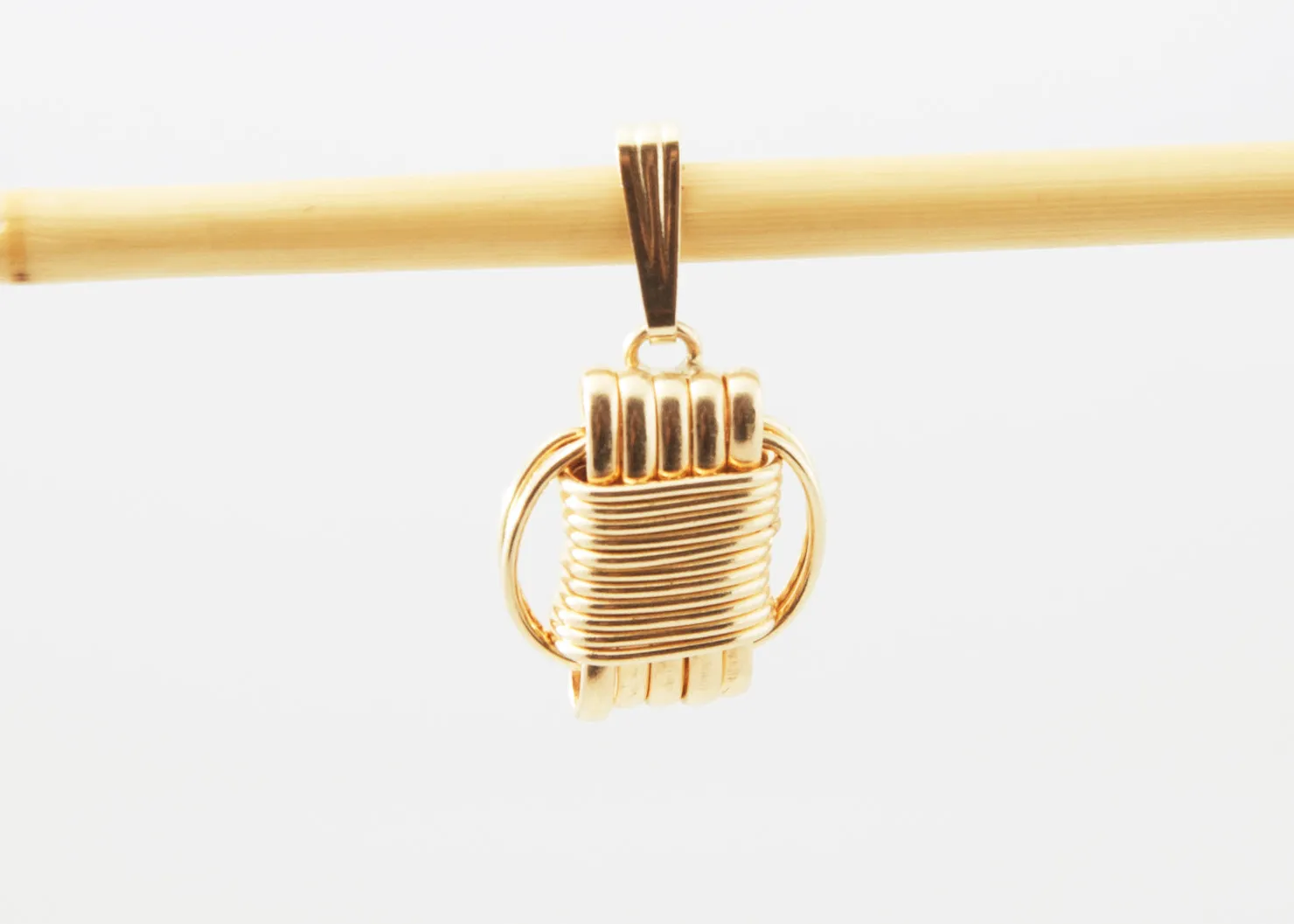 Lightweight 14 Kt Solid Gold Pendant