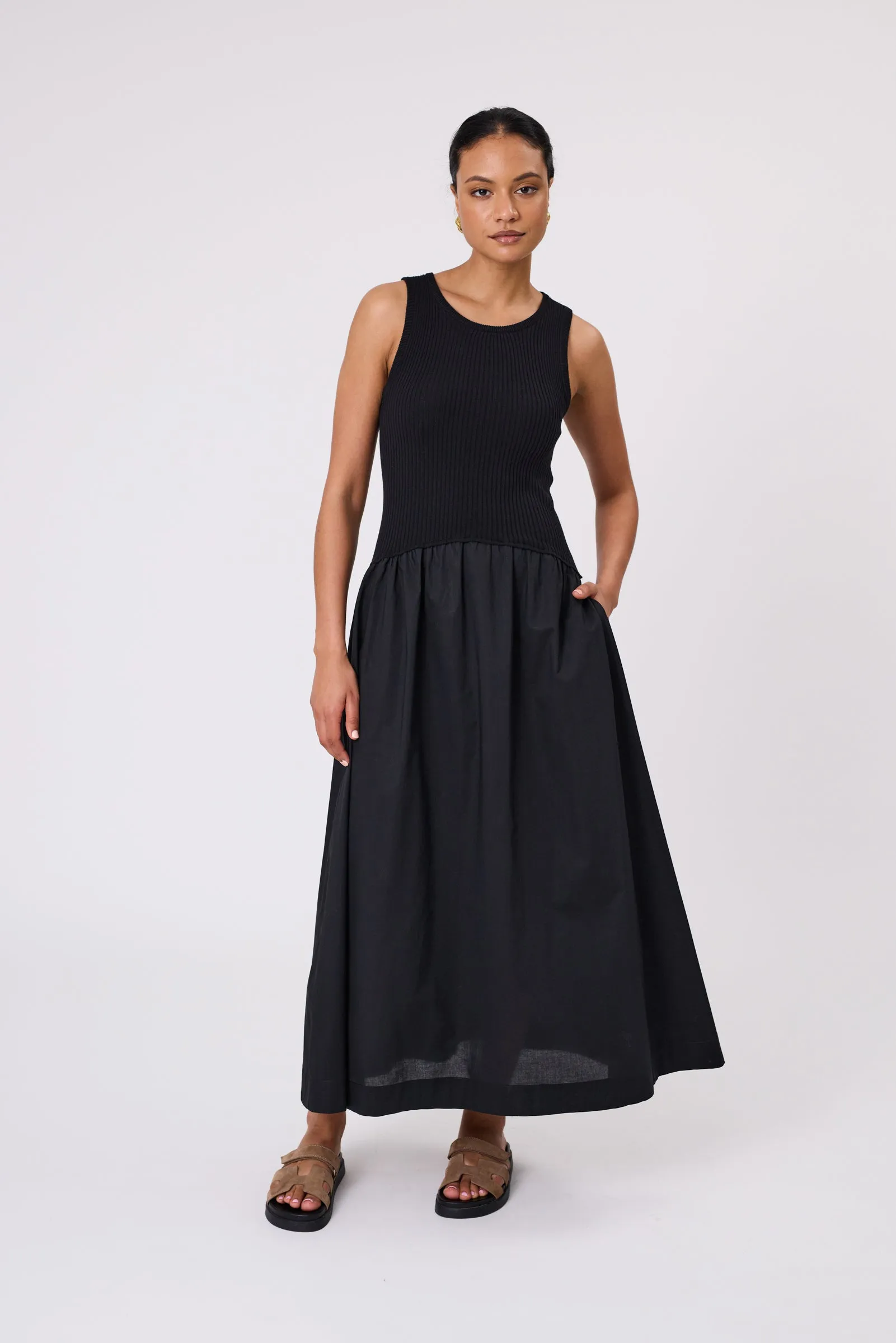 Media Maxi Dress - Black