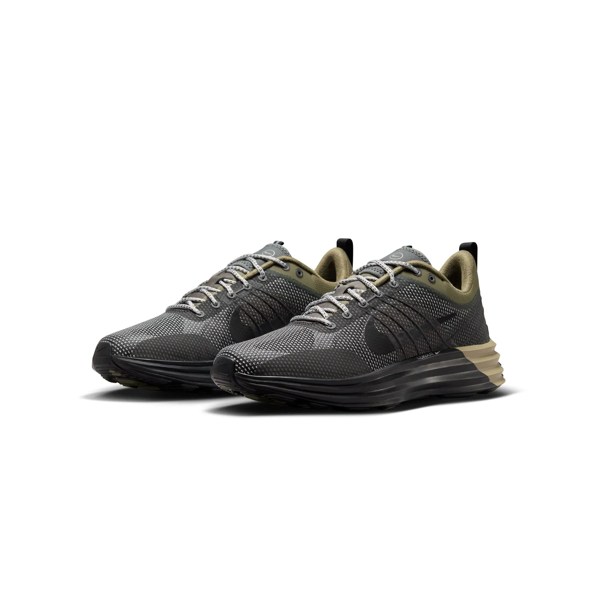 Nike Mens Lunar Roam SE Shoes