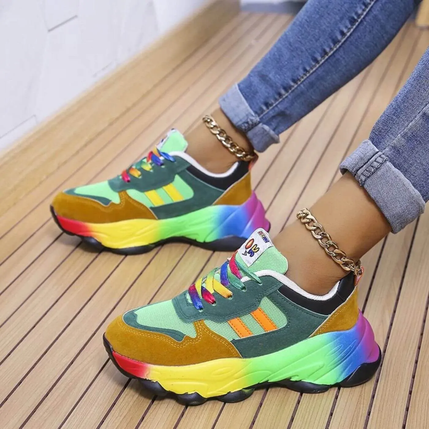 Nova – Lightweight Colorful Women’s Sneakers