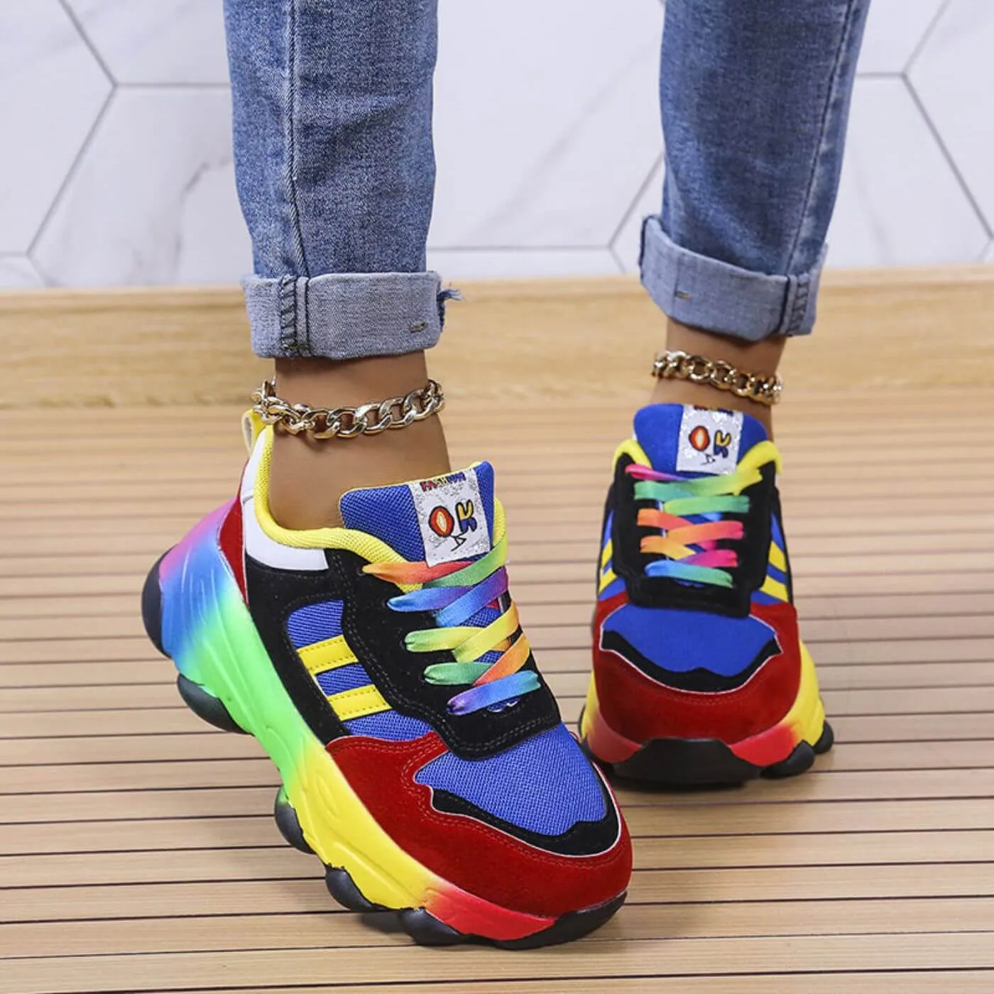 Nova – Lightweight Colorful Women’s Sneakers