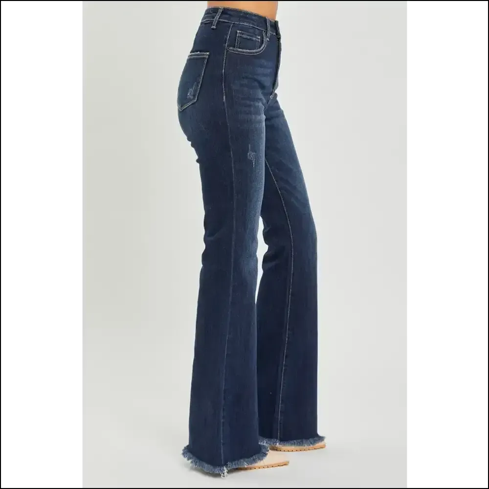 Risen High Waist Raw Hem Flare Jeans: Elevate your Style Game, Darling! 😎👖