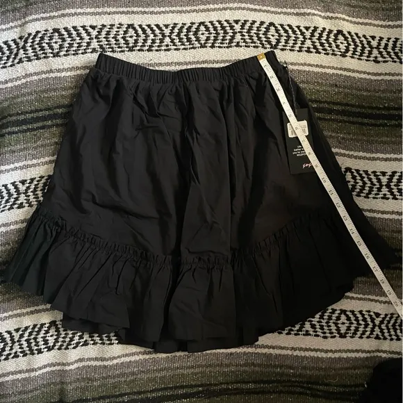 Ruffle Short Skirt | Black Beauty Wildfox